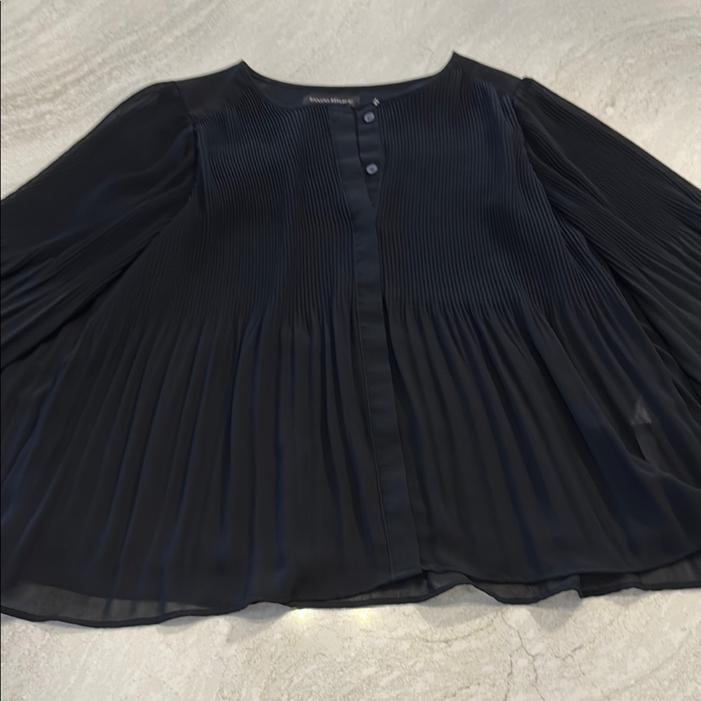 Banana Republic Black Pleated Women's Top sz PM